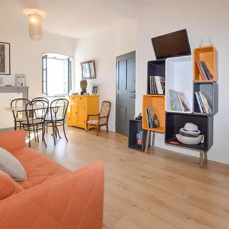 Holiday home Stunning In Capella With Kitchen